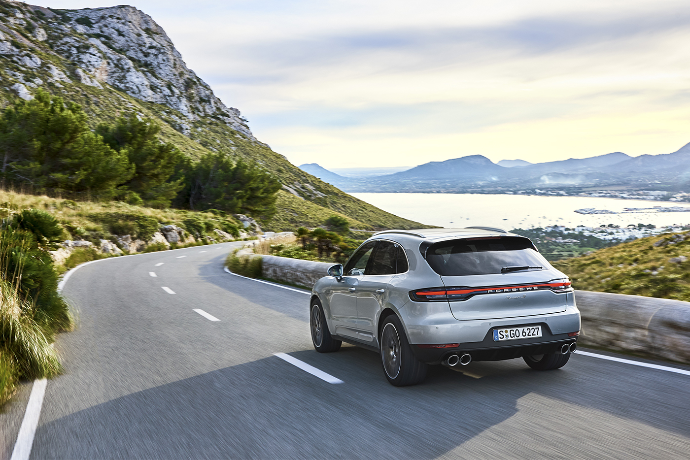 porsche-macan-s-v6-turbo-new-9.jpg