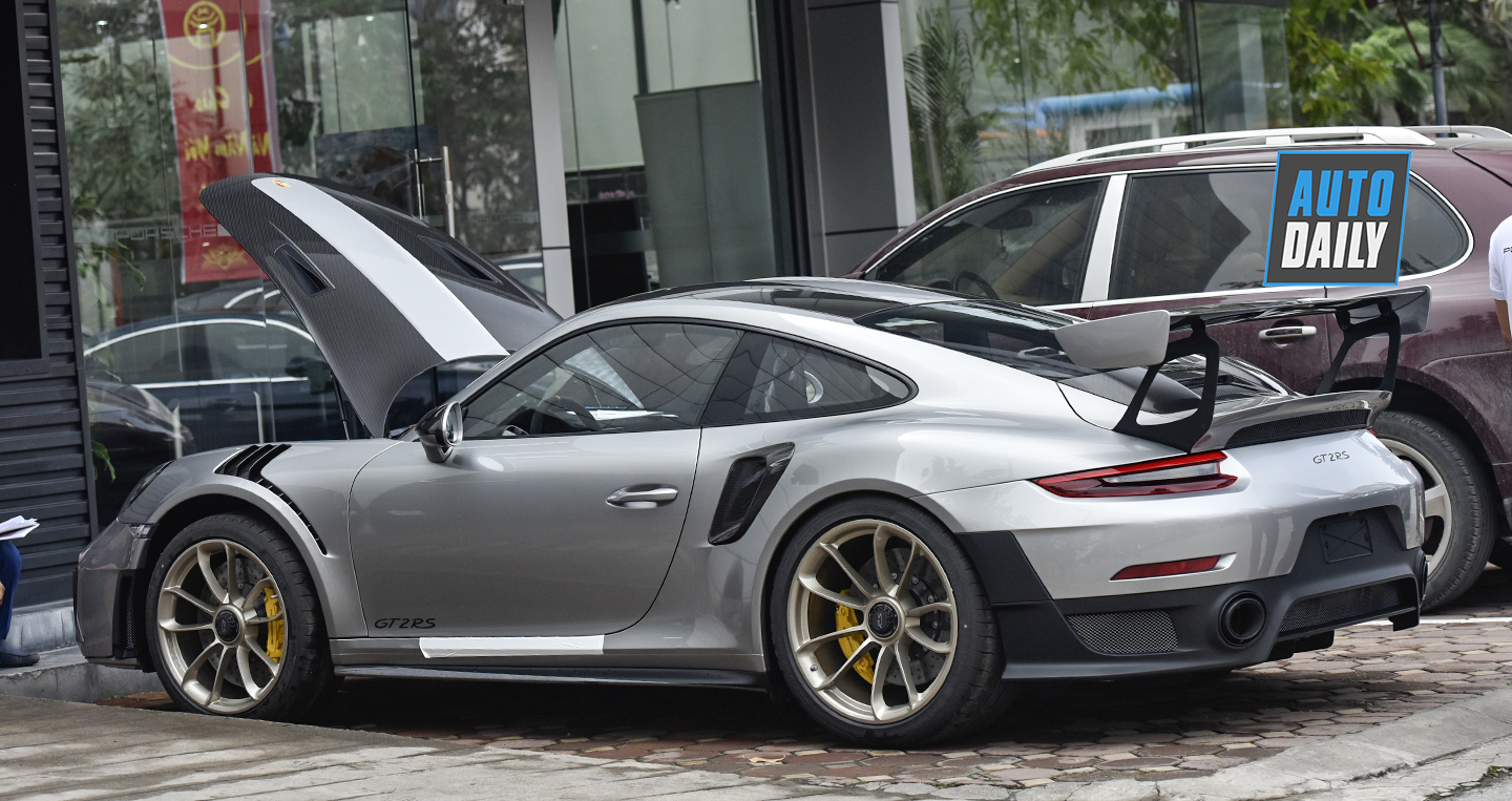 porsche-911-gt2-rs-autodaily-8.jpg