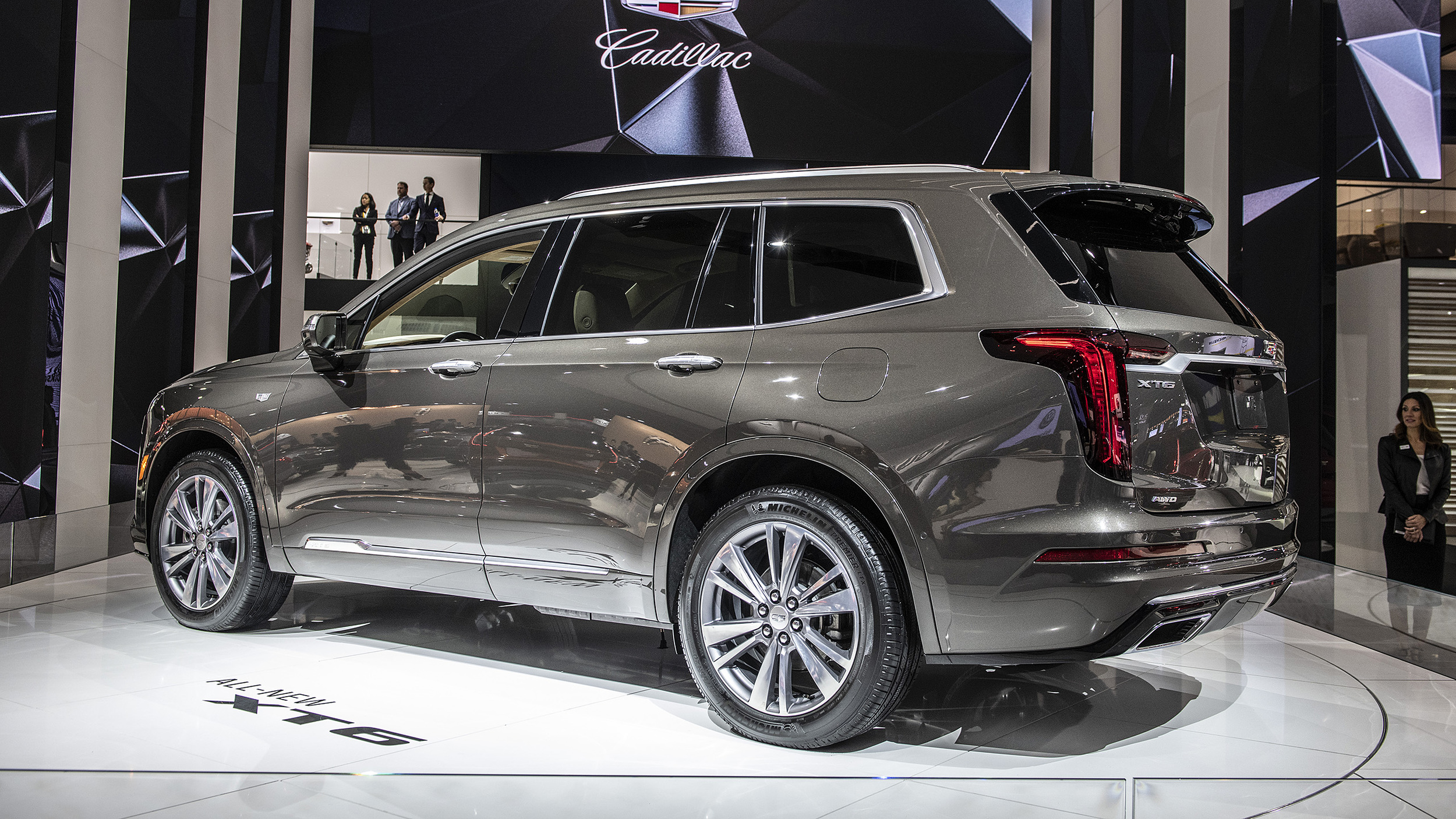 2020-cadillac-xt6-1.jpg