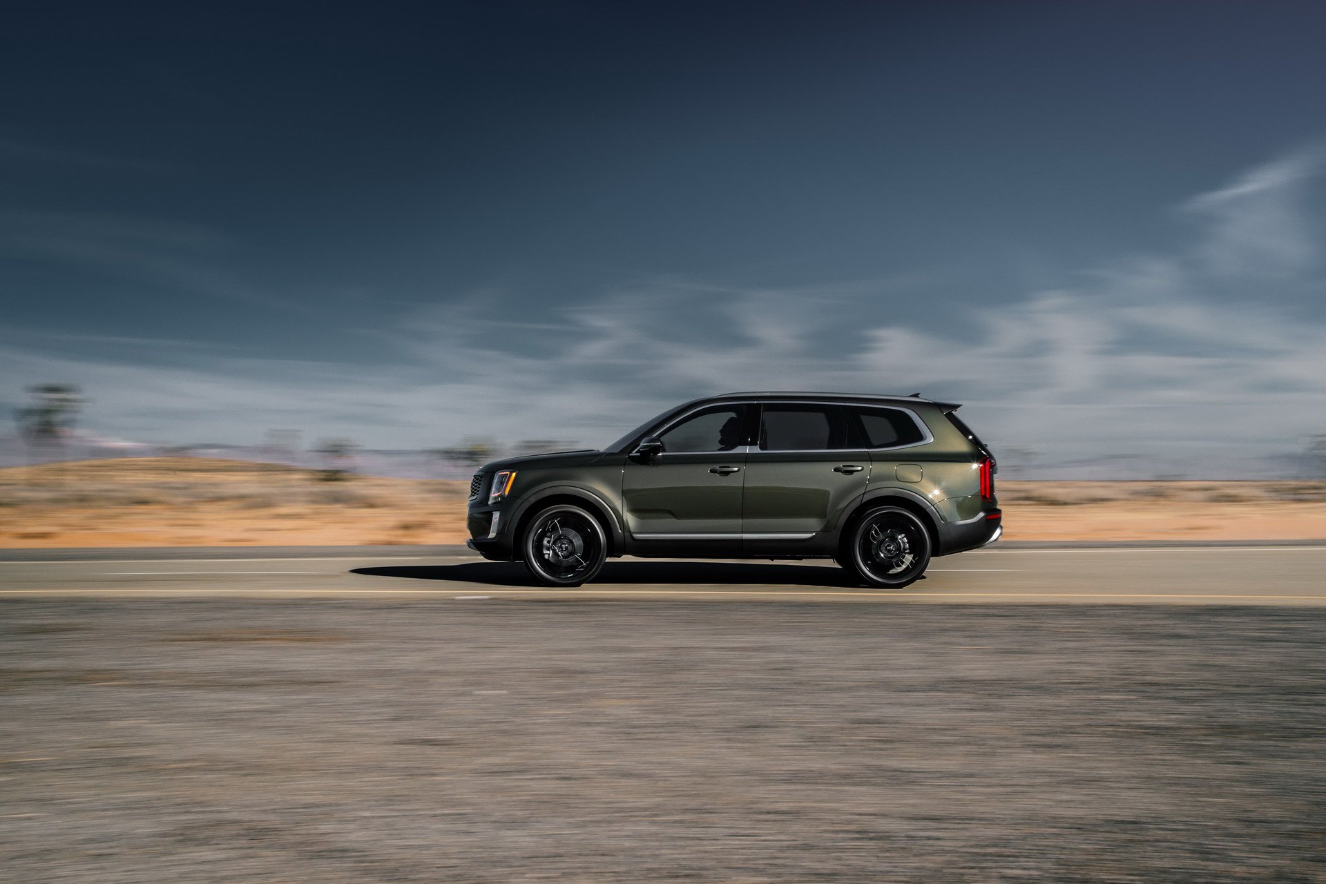 lo-dien-suv-co-lon-2020-kia-telluride-3.jpg