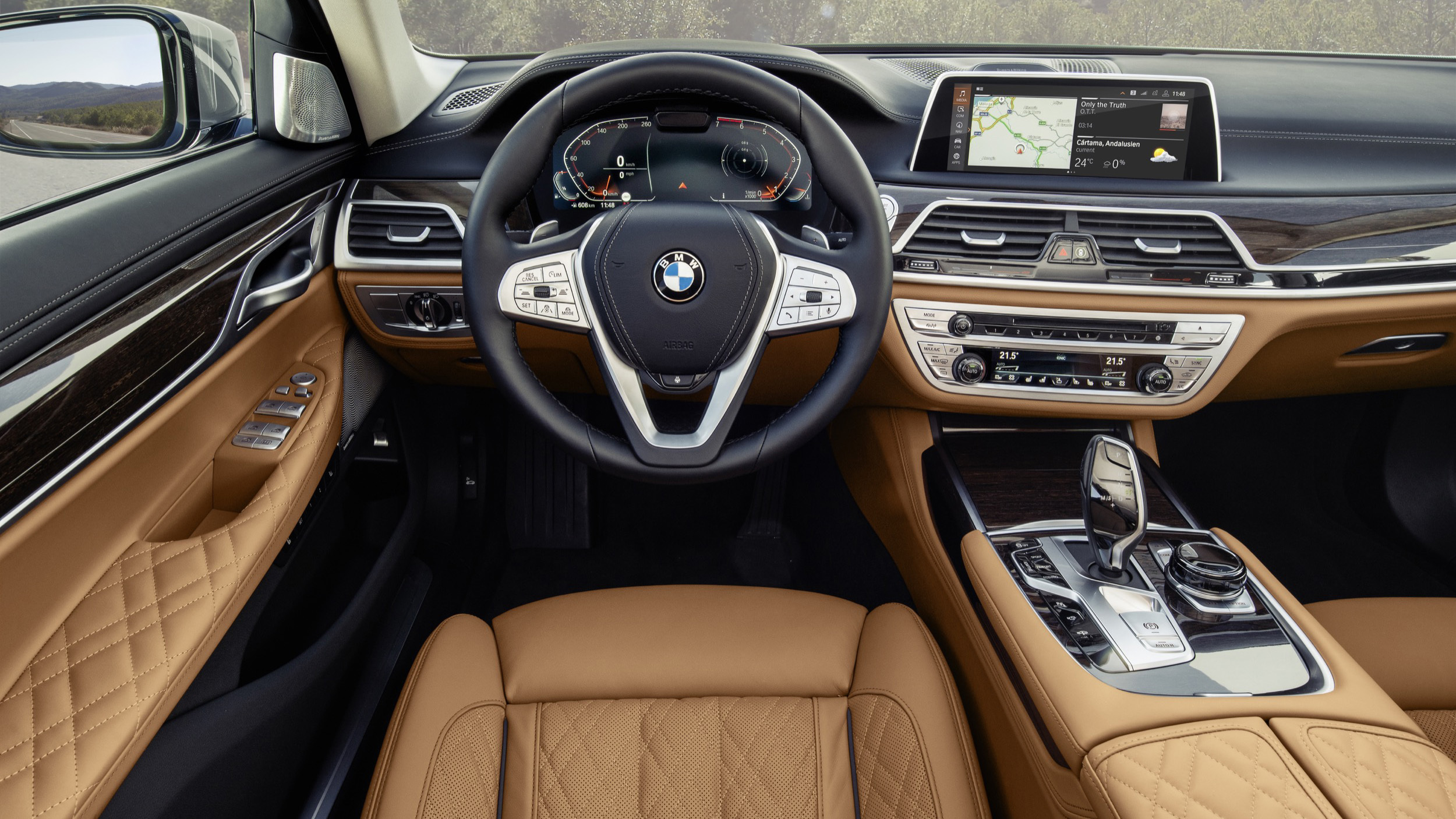 2020-bmw-7-series-1-13.jpg