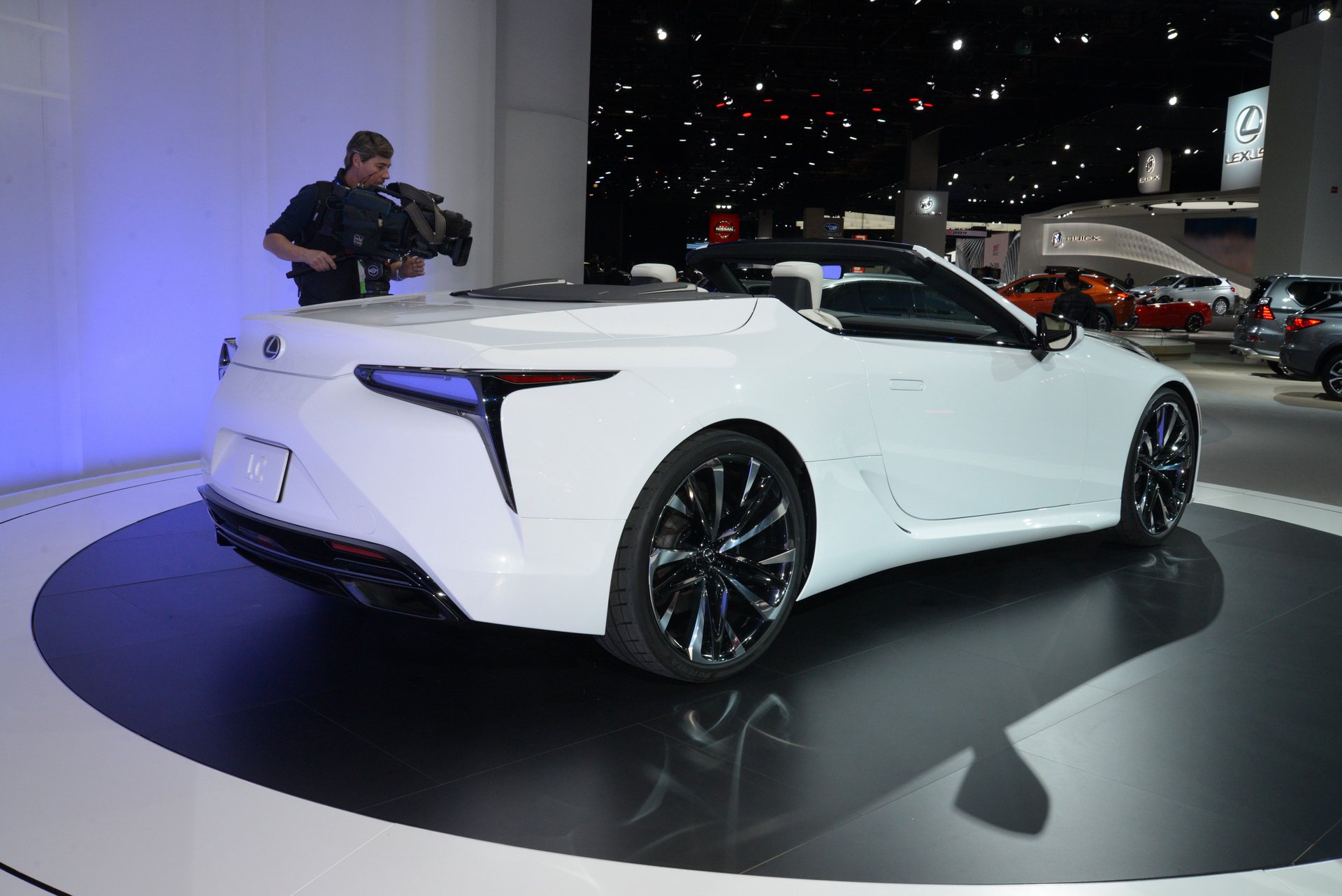 lexus-lc-convertible-concept-4.jpg