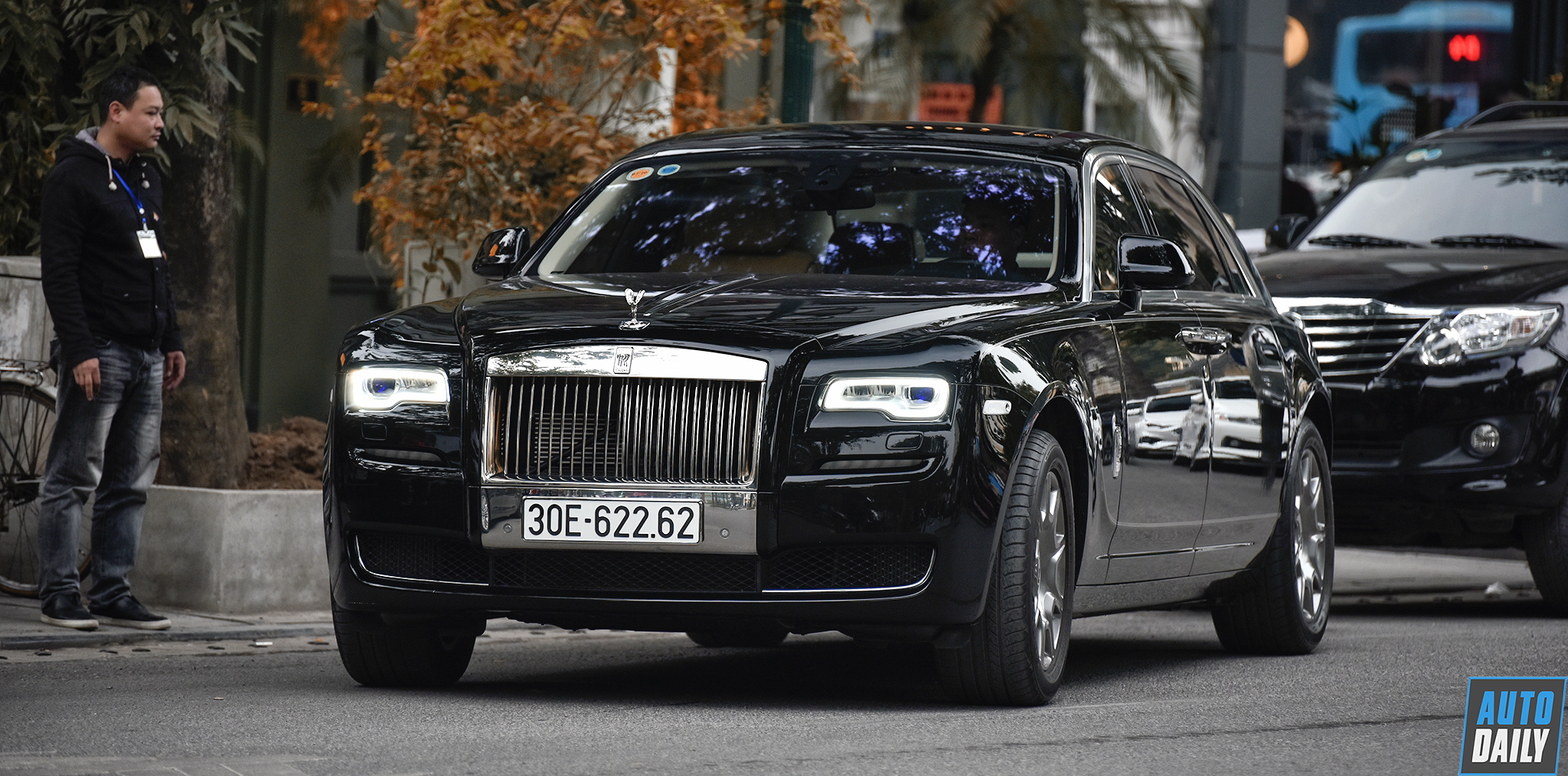 Rolls-Royce Ghost Series II 32 tỷ đồng của đại gia Việt