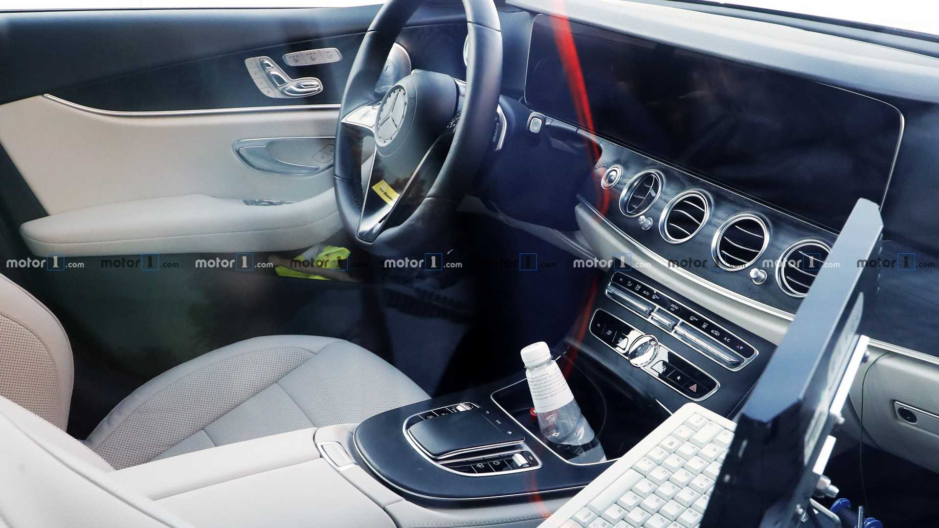 2020-mercedes-e-class-sedan-spy-photo-4.jpg