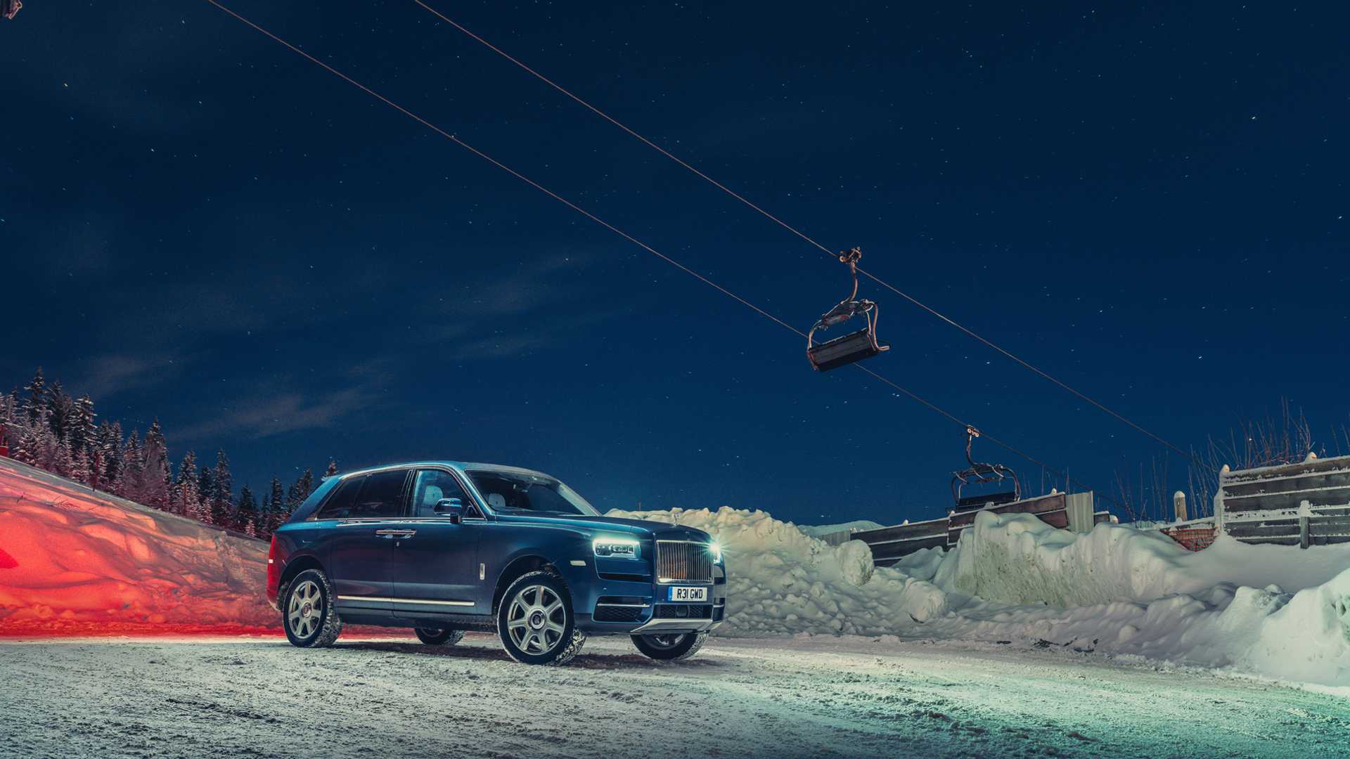 rolls-royce-cullinan-ski-taxi-2.jpg