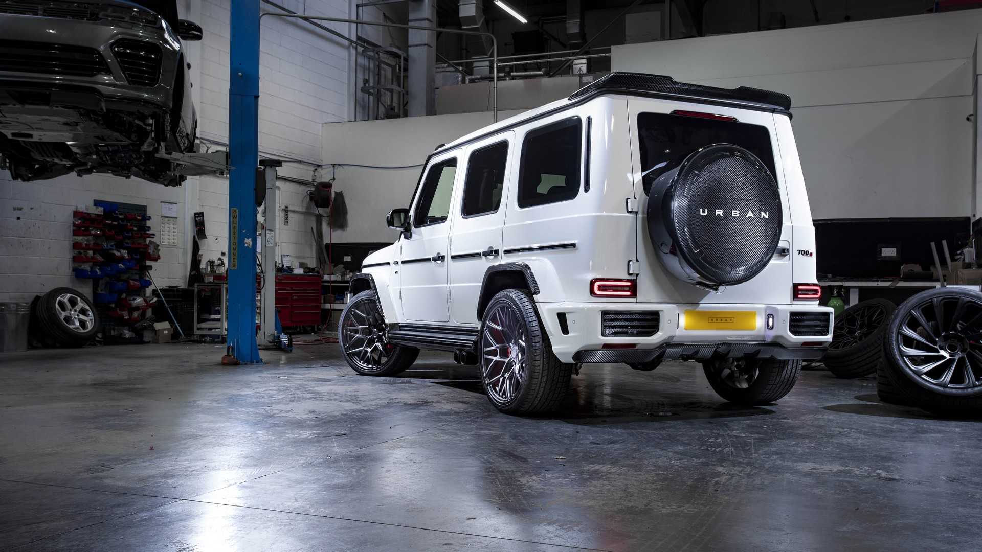 2019-mercedes-amg-g63-3.jpg