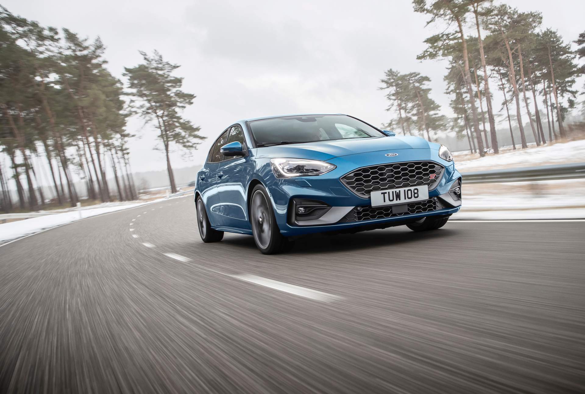 2019-ford-focus-st-1.jpg