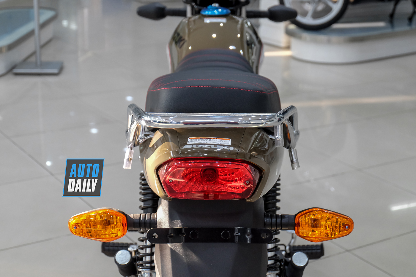 suzuki-gd110-2.jpg