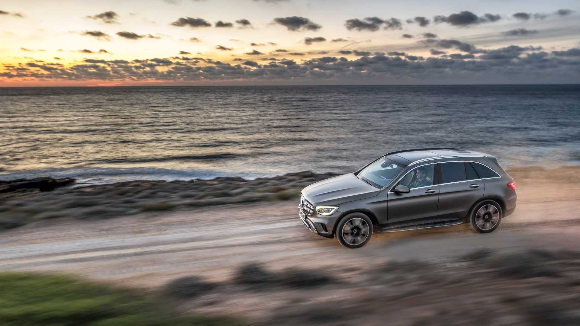 mercedes-benz-glc-2020-3.jpg