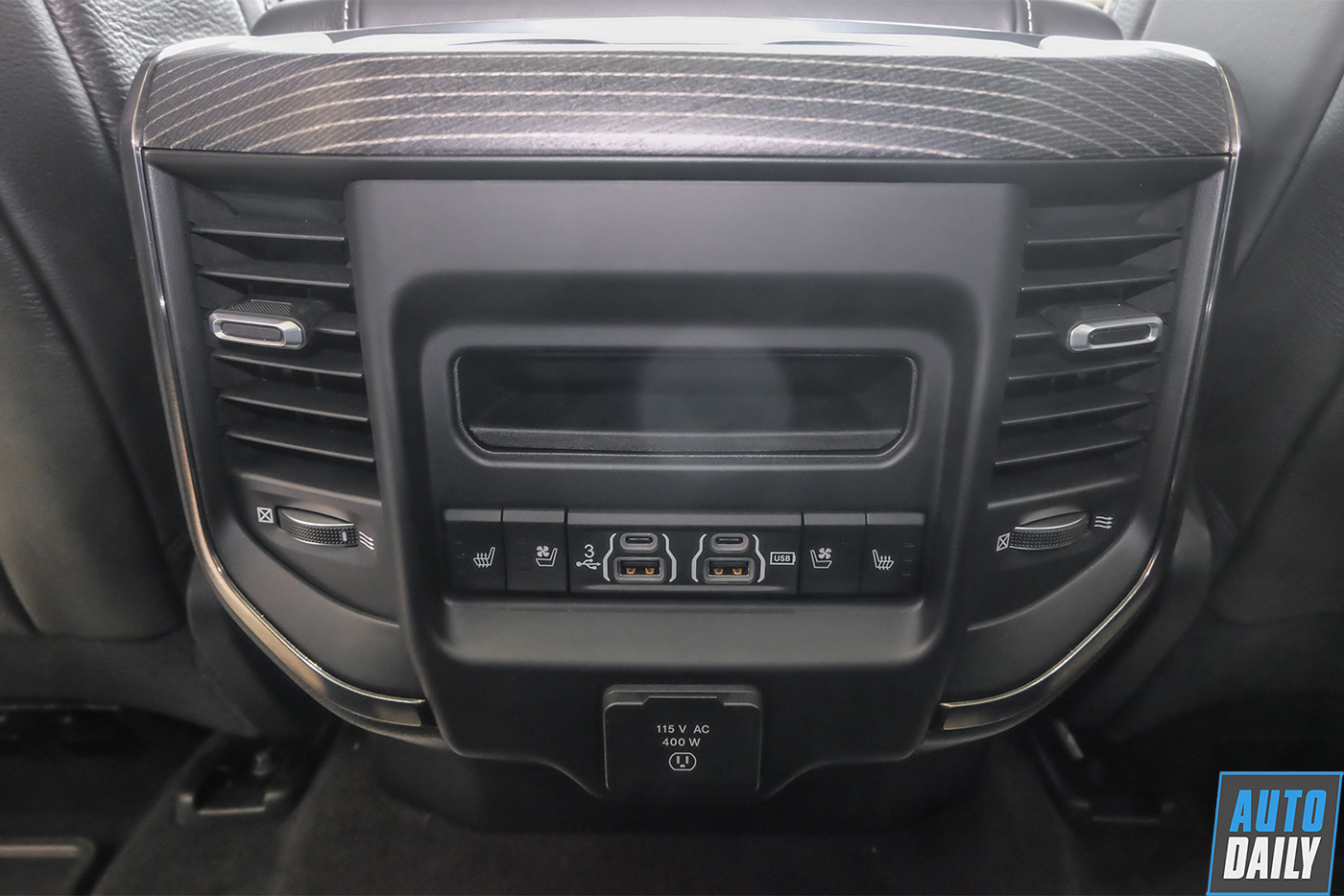 ram-1500-limited-2019-114.jpg