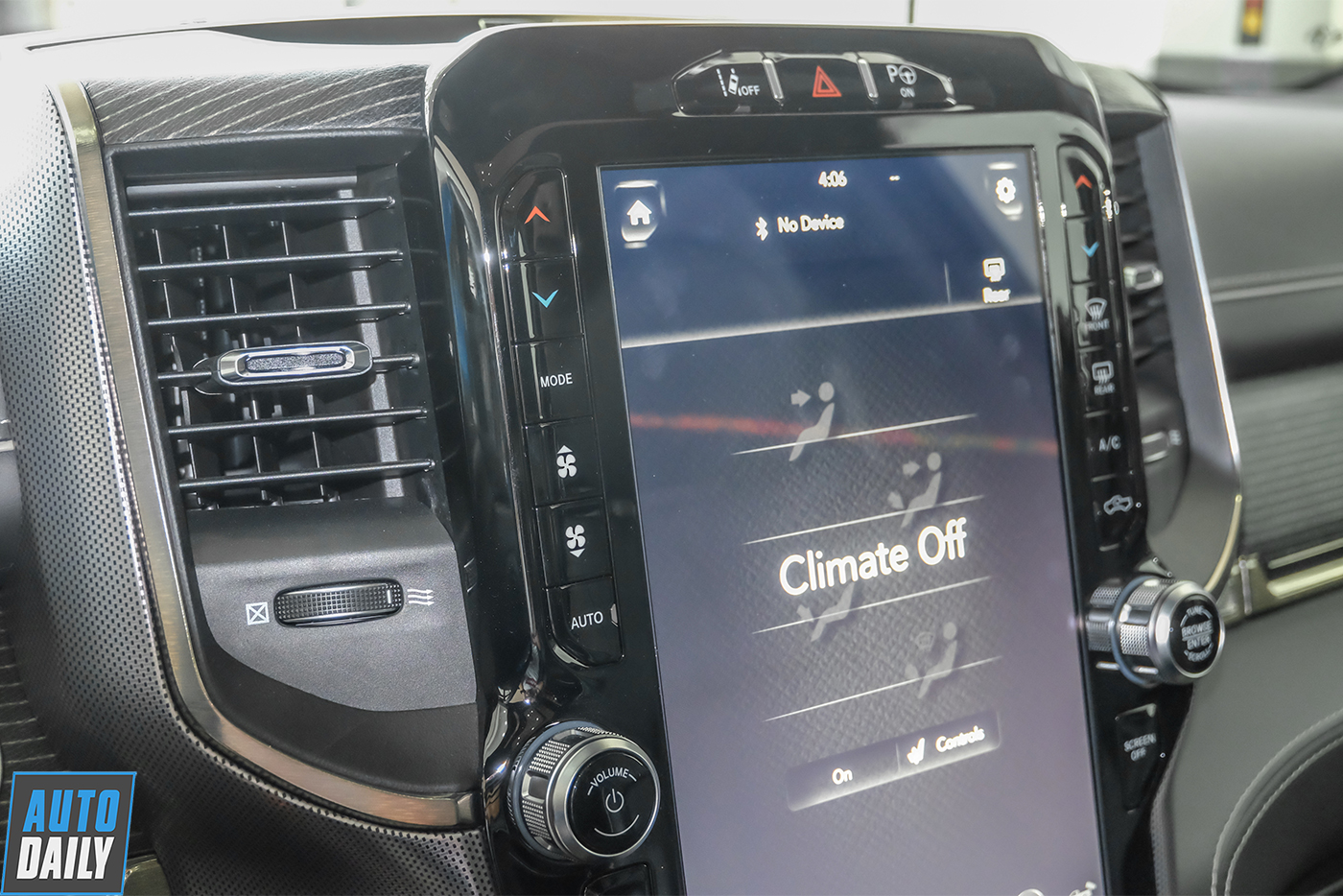 ram-1500-limited-2019-128.jpg