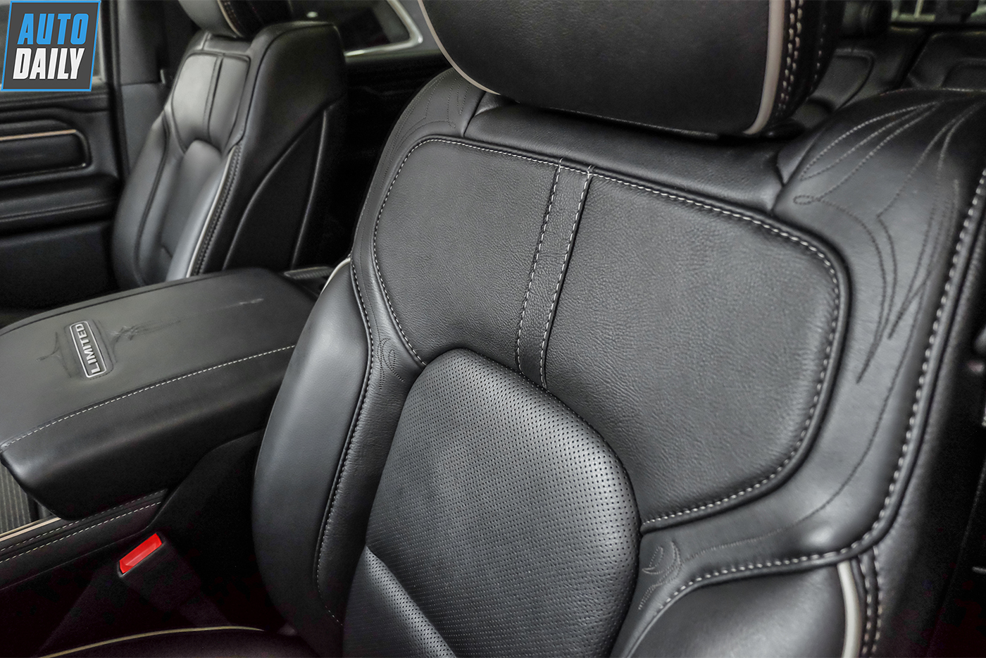 ram-1500-limited-2019-131.jpg