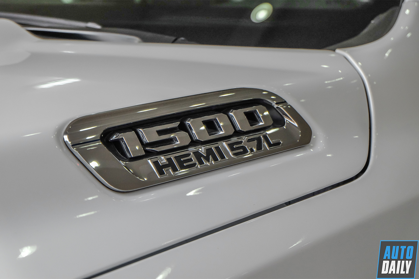 ram-1500-limited-2019-77.jpg