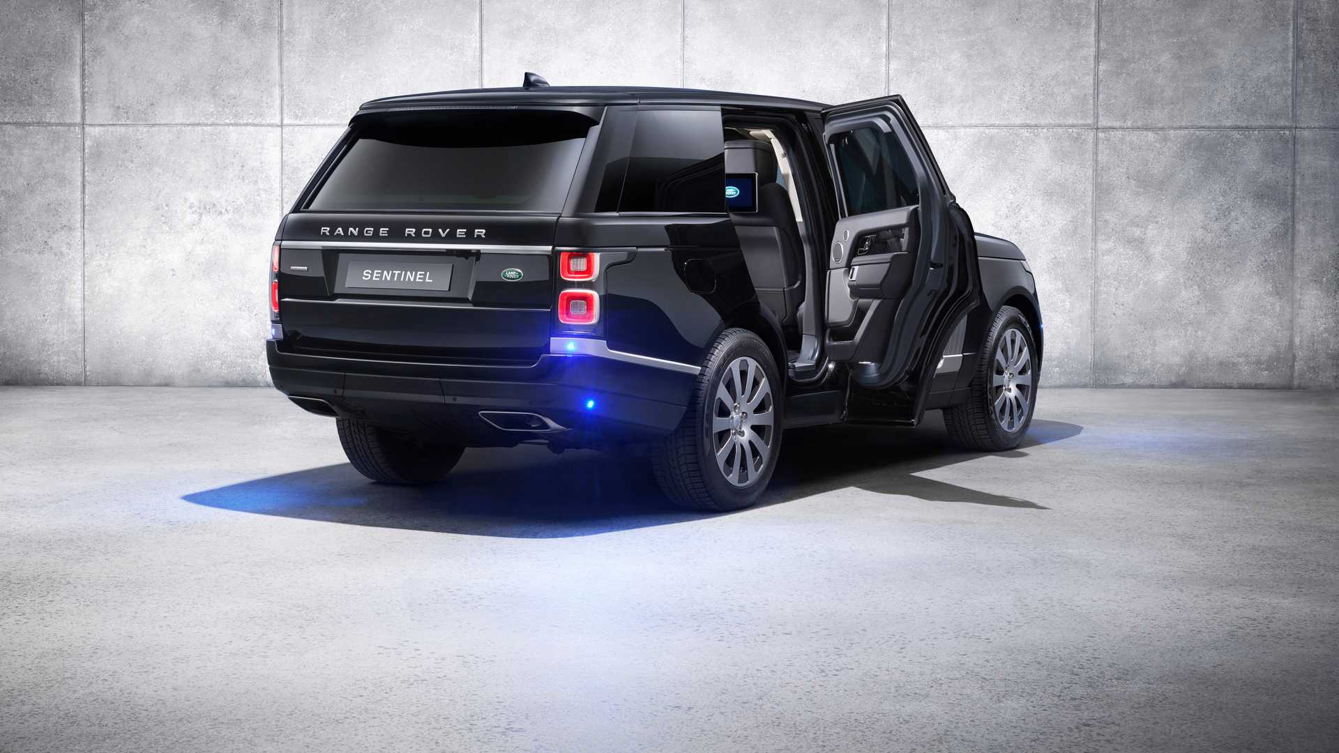 2019-range-rover-sentinel-6.jpg