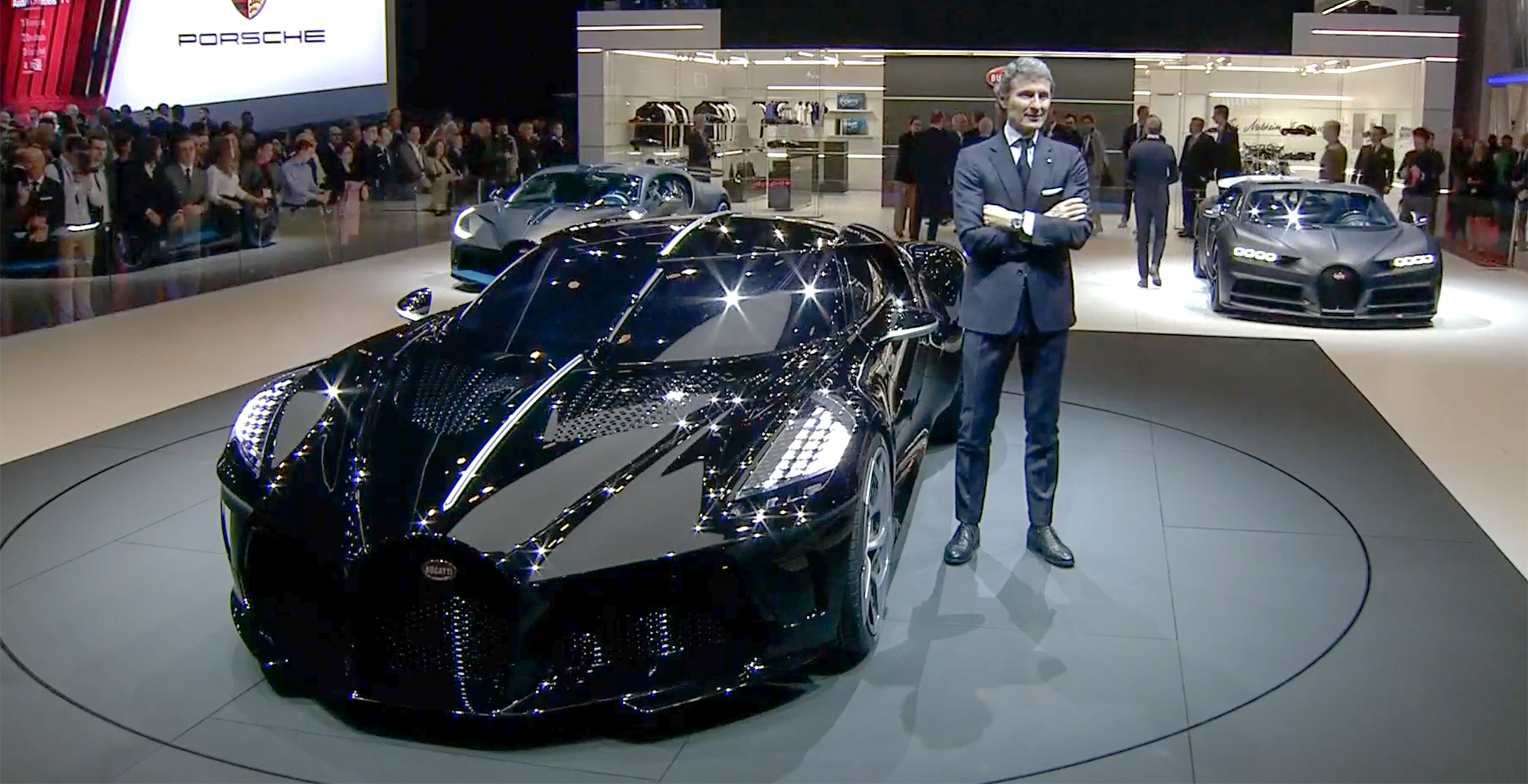 Bugatti La Voiture Noire: Xe đắt nhất thế giới giá 18,9 triệu USD