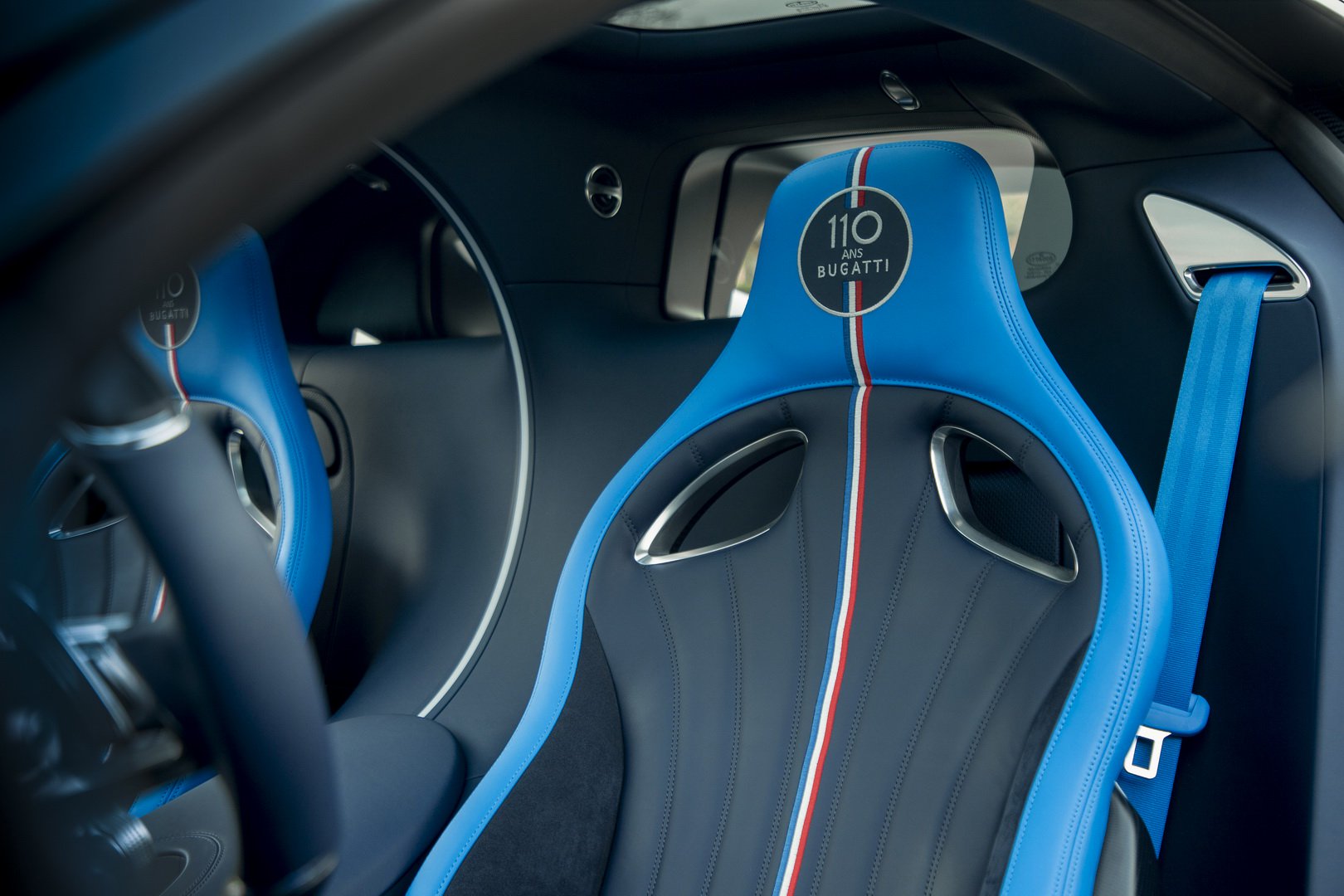 7cec6cd9-2019-bugatti-chiron-sport-110-ans-edition-11.jpg