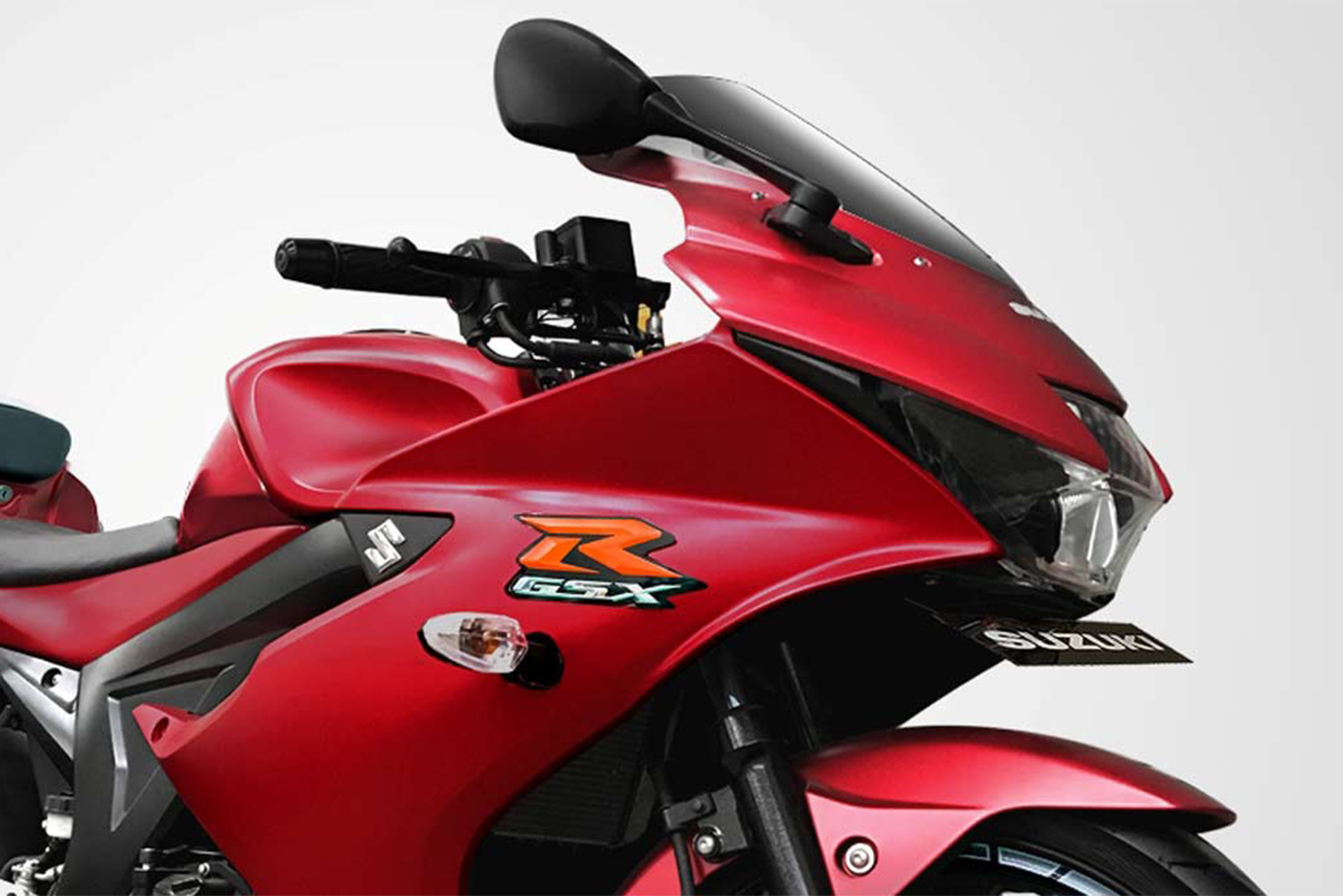 suzuki-gsx-r150-matte-summer-red-5.jpg