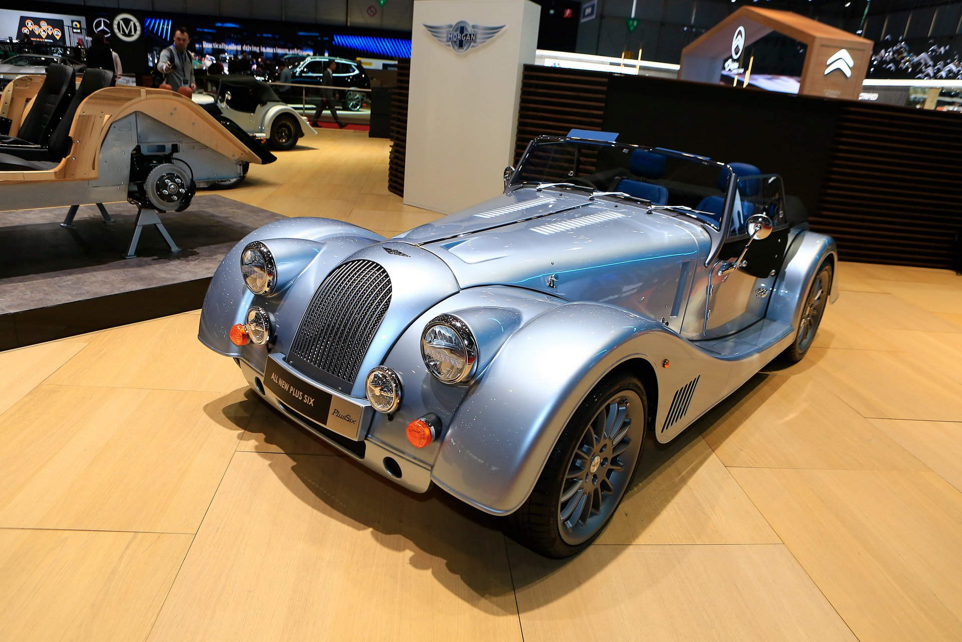 morgan-plus-six-11.jpg