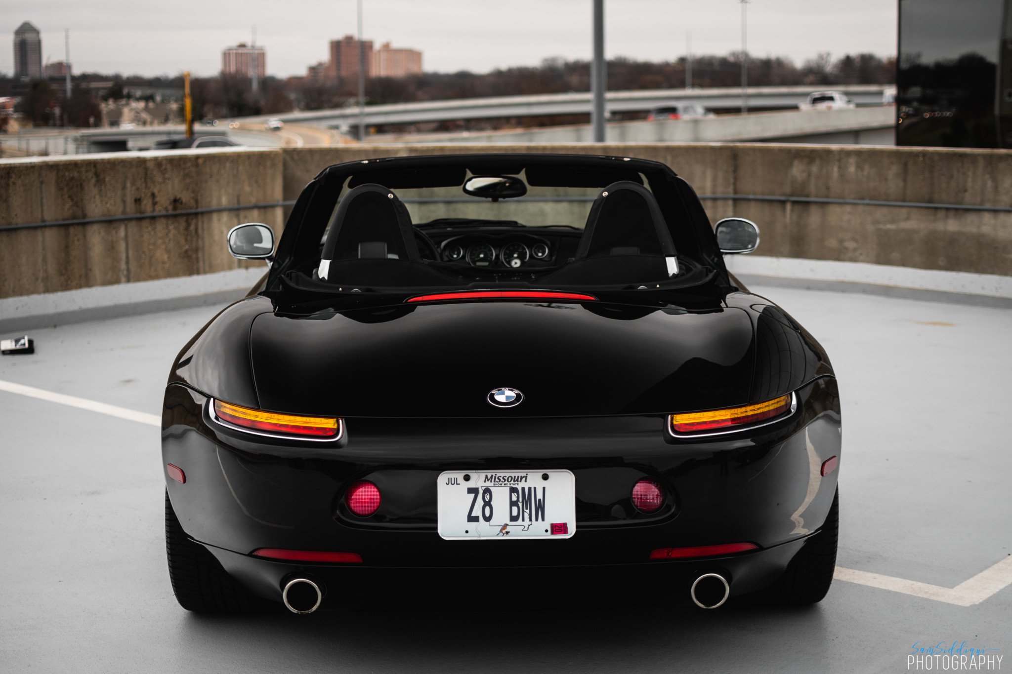 bmw-z8-5.jpg