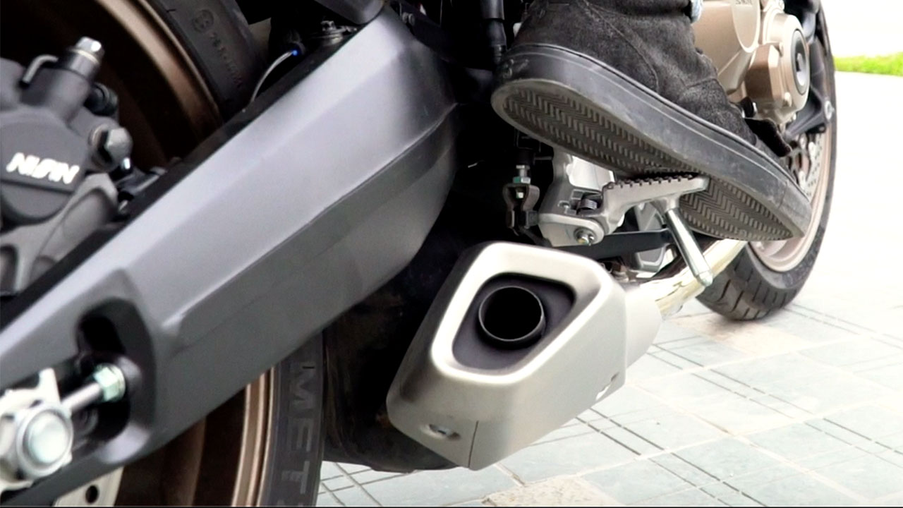 Test tiếng pô và máy zin Honda CB650R 2019