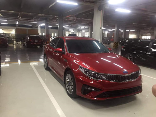 kia-optima-2019-2.jpg