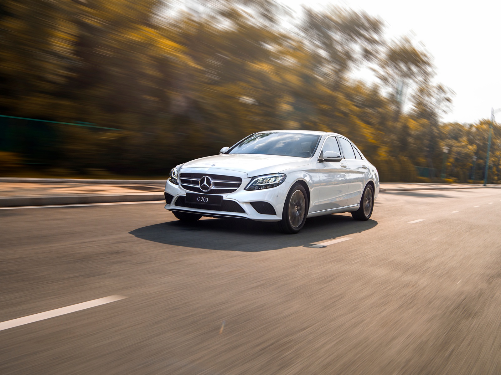 mercedes-c200-2019.jpg