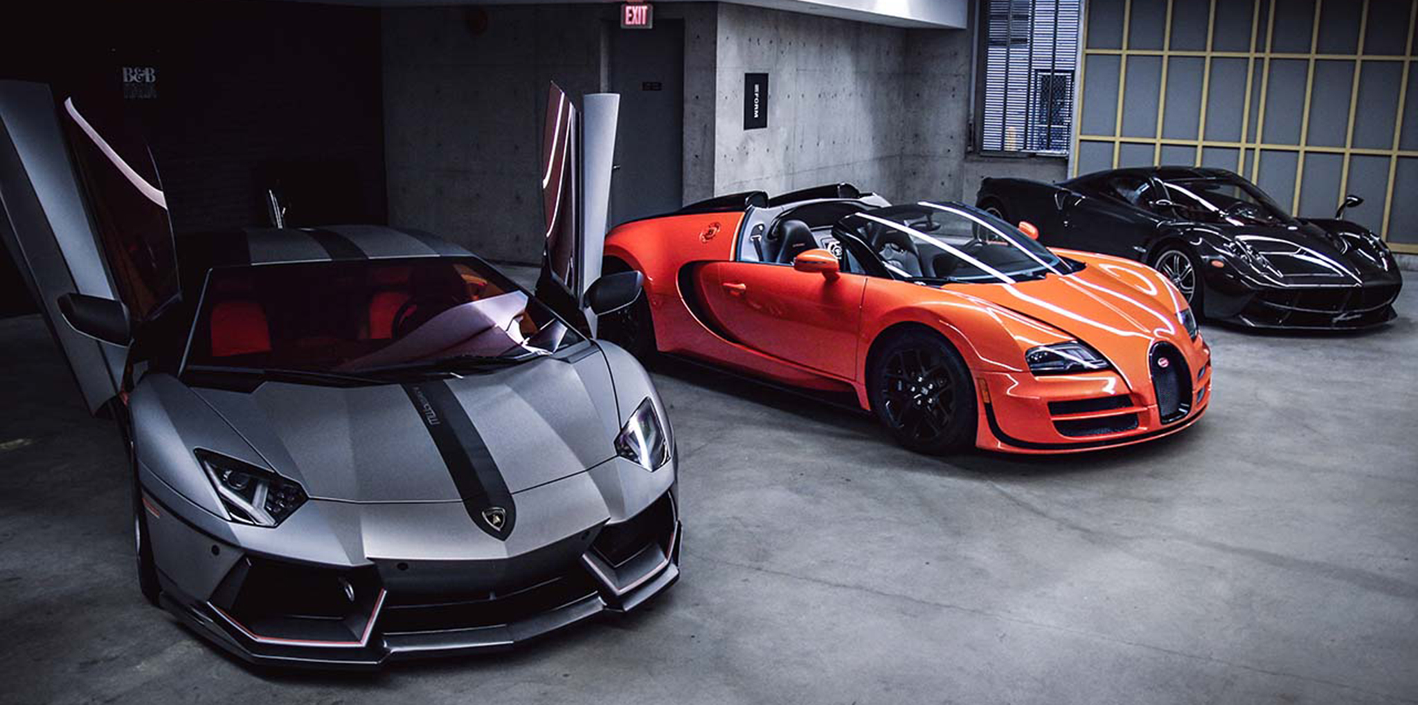 Khách hàng của Bugatti có trung bình 42 chiếc ôtô khác