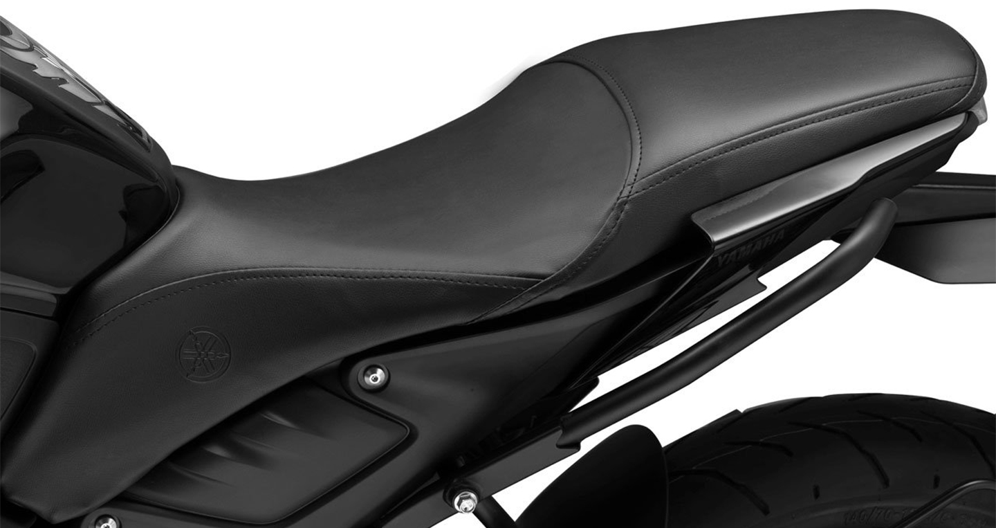 yamaha-mt-15-accessories-seat-cover-a0d7.jpg