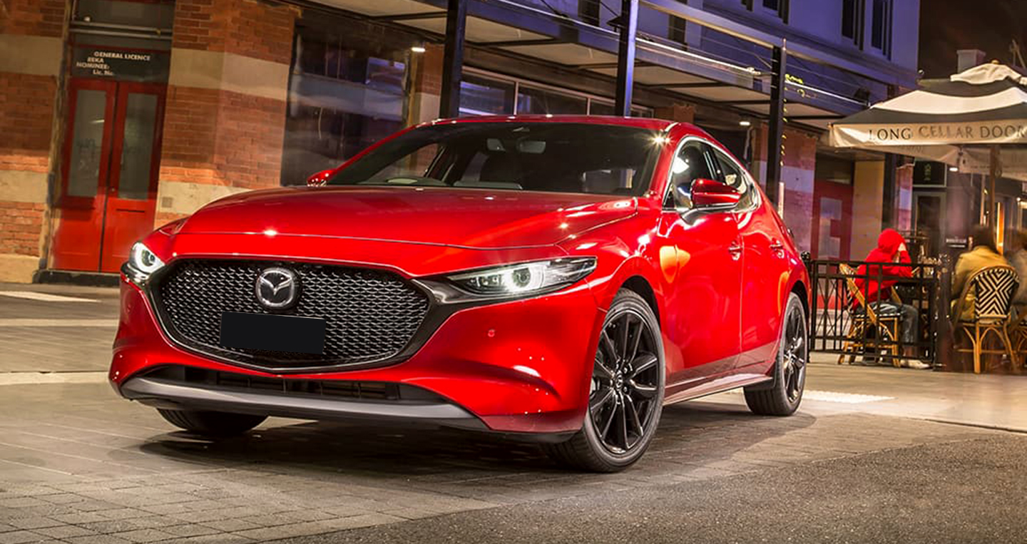 Mazda3 Sedan 2019 phiên bản đắt nhất có giá 30.940 USD