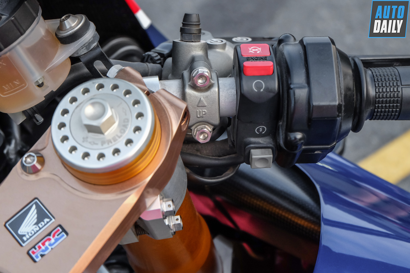 Ảnh chi tiết siêu mô tô Honda RC213V-S honda-rc213v-s-24.jpg