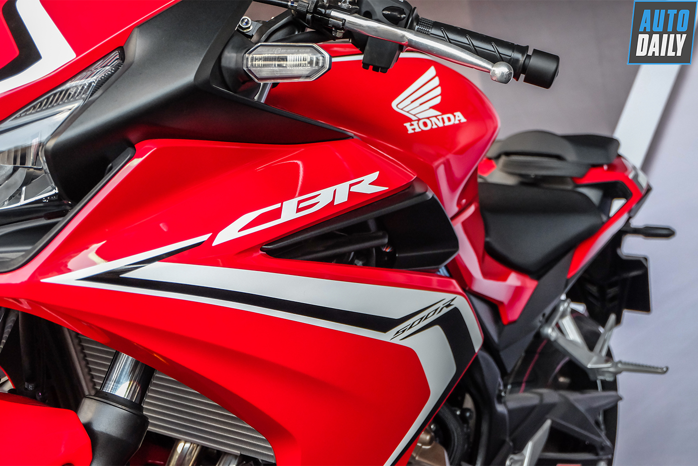 honda-cbr500r-2019-3.jpg