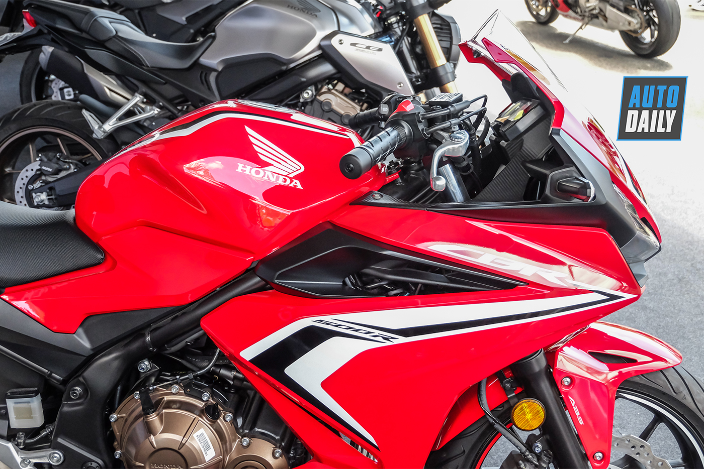 honda-cbr500r-2019-31.jpg