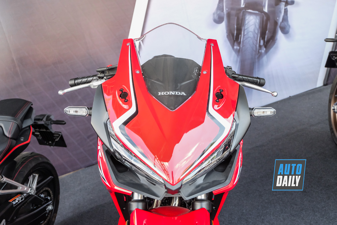 honda-cbr500r-2019-9.jpg