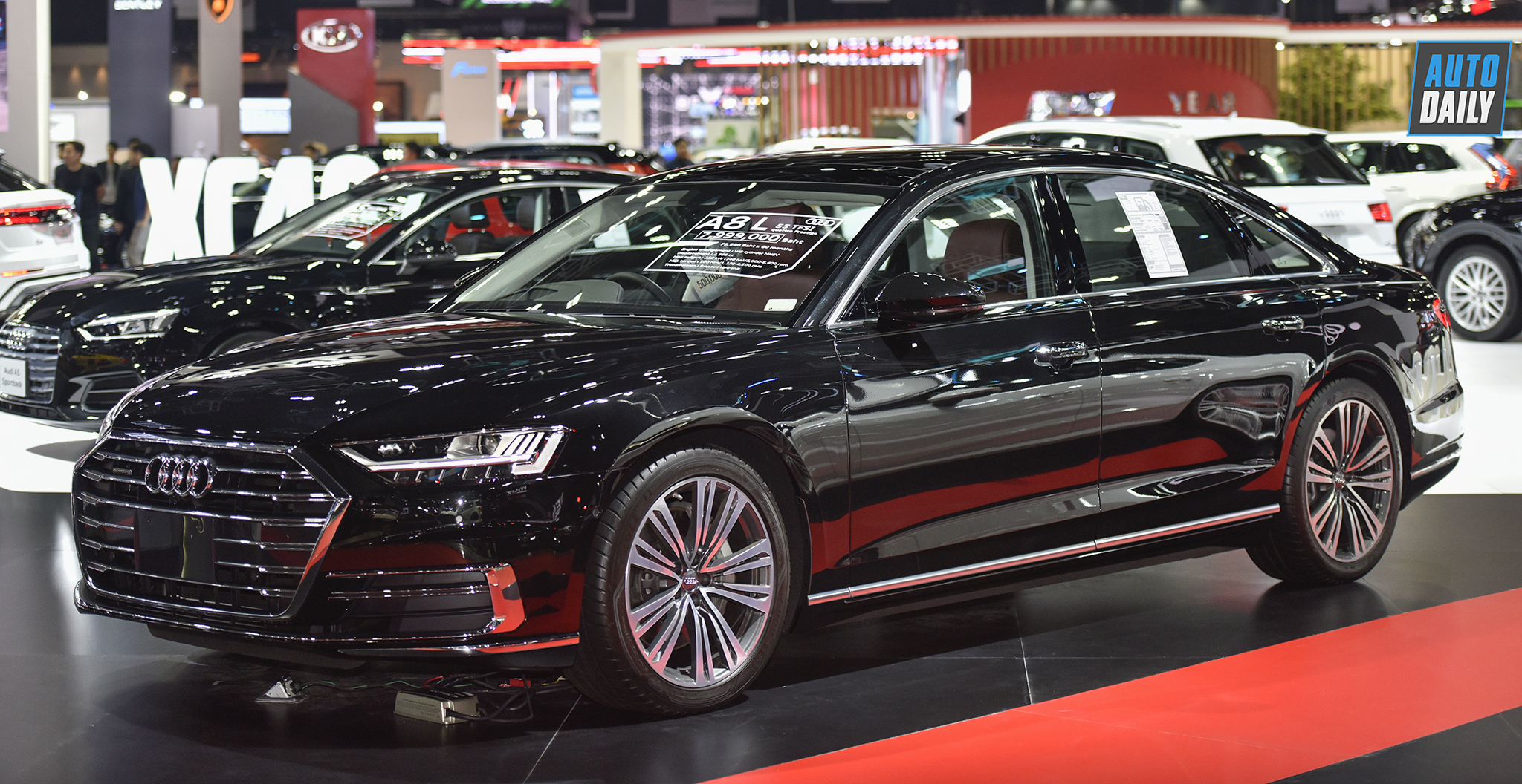 Chi tiết Audi A8L giá hơn 5,8 tỷ đồng tại Thái Lan, chờ ngày về VN
