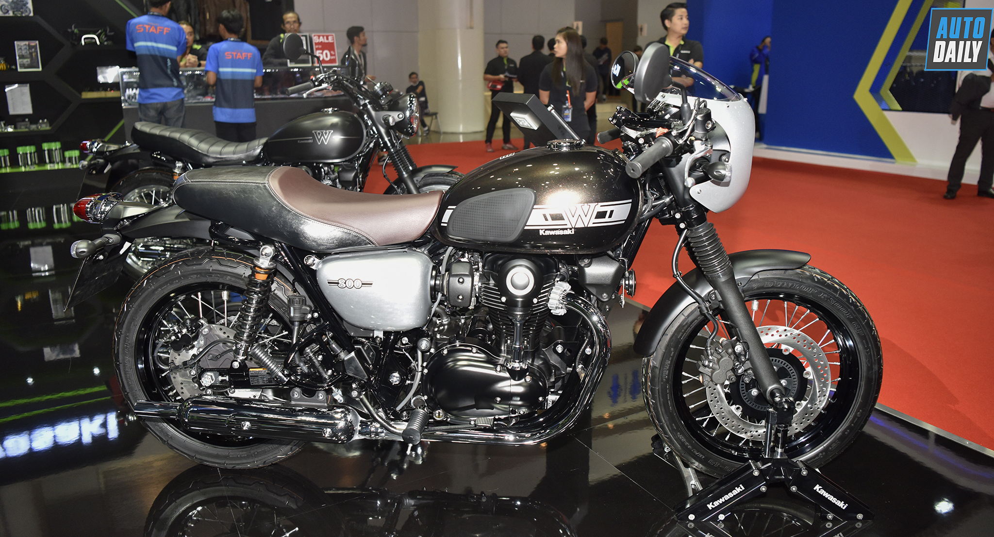 kawasaki-w800-1.jpg