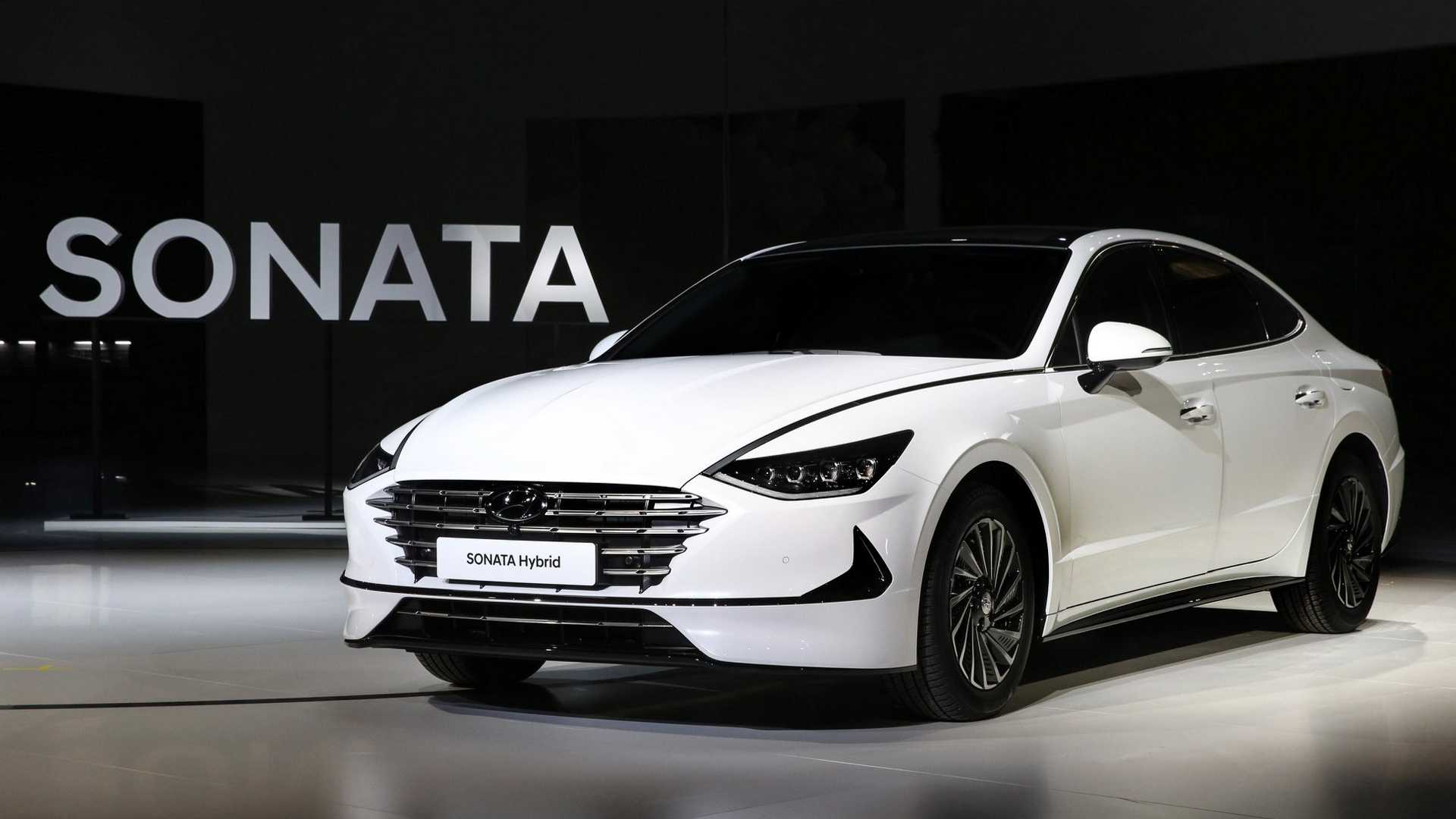 2020-hyundai-sonata-hybrid-2.jpg