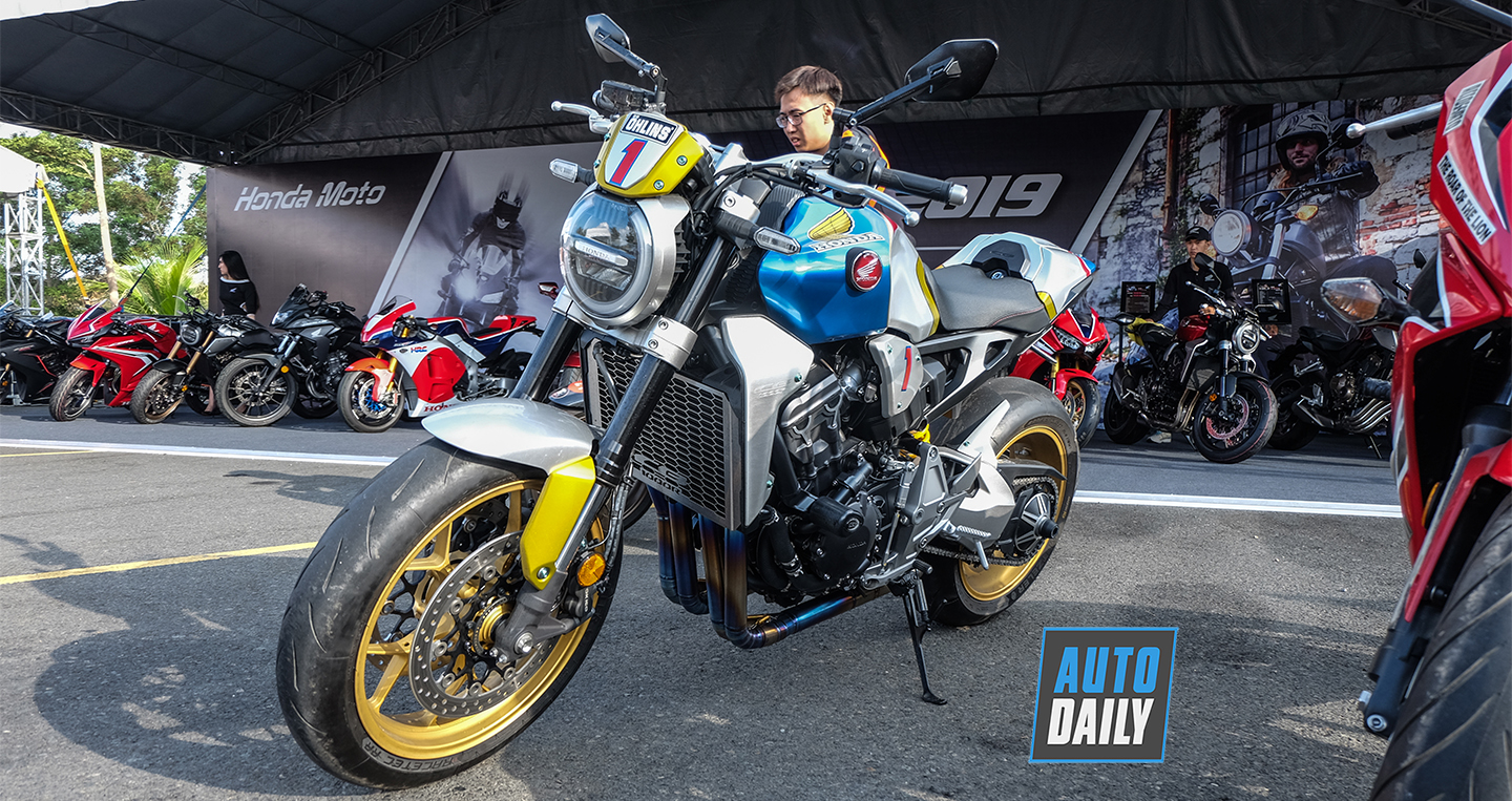 Honda CB1000R Plus 2018 độ khủng của Biker Sài Gòn