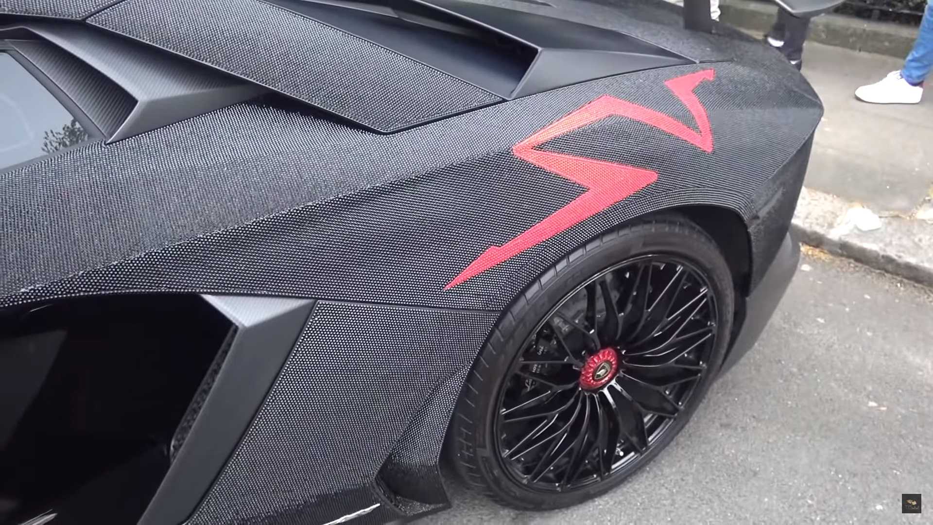 lamborghini-aventador-sv-7.jpg