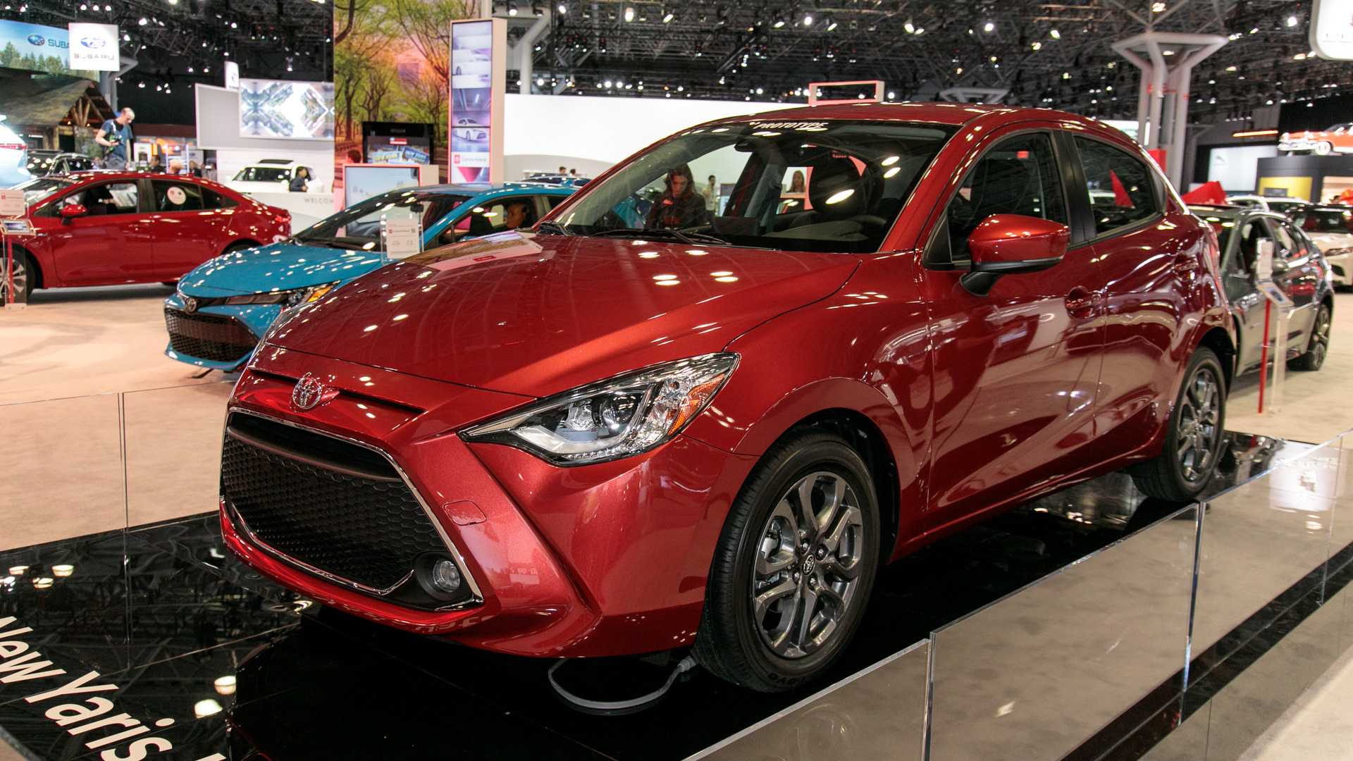 2020-toyota-yaris-hatchback-1.jpg