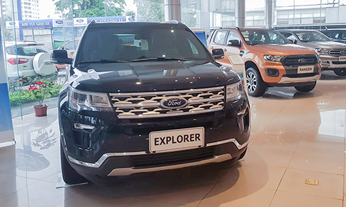 ford-explorers.jpg