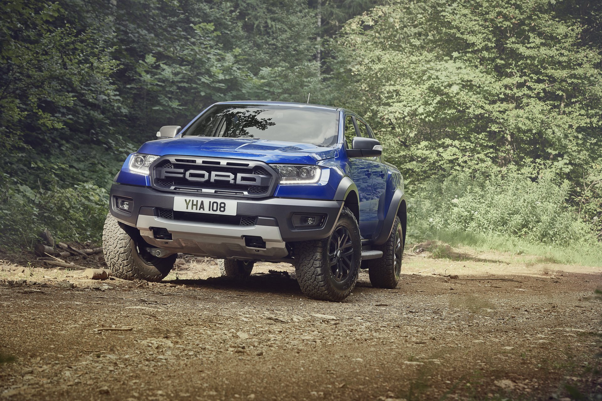 ford-ranger-raptor-07.jpg