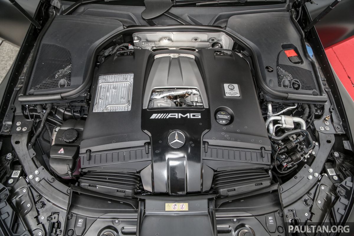 mercedes-amg-gt-63s-4matic-4door-ext-27-1200x800.jpg