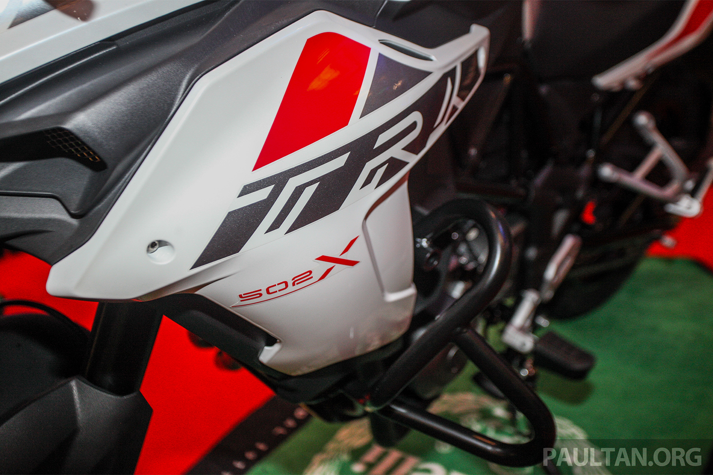 benelli-trk502x-2019-4.jpg