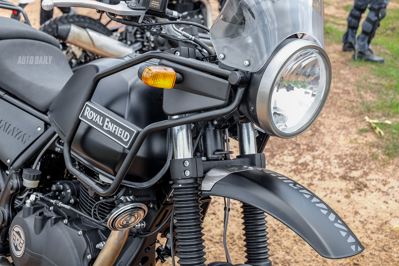 royal-enfield-himalayan-2.jpg