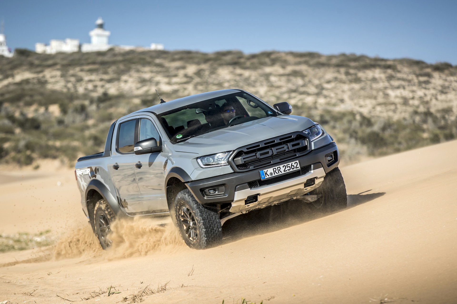 2019-ranger-raptor-1.jpg