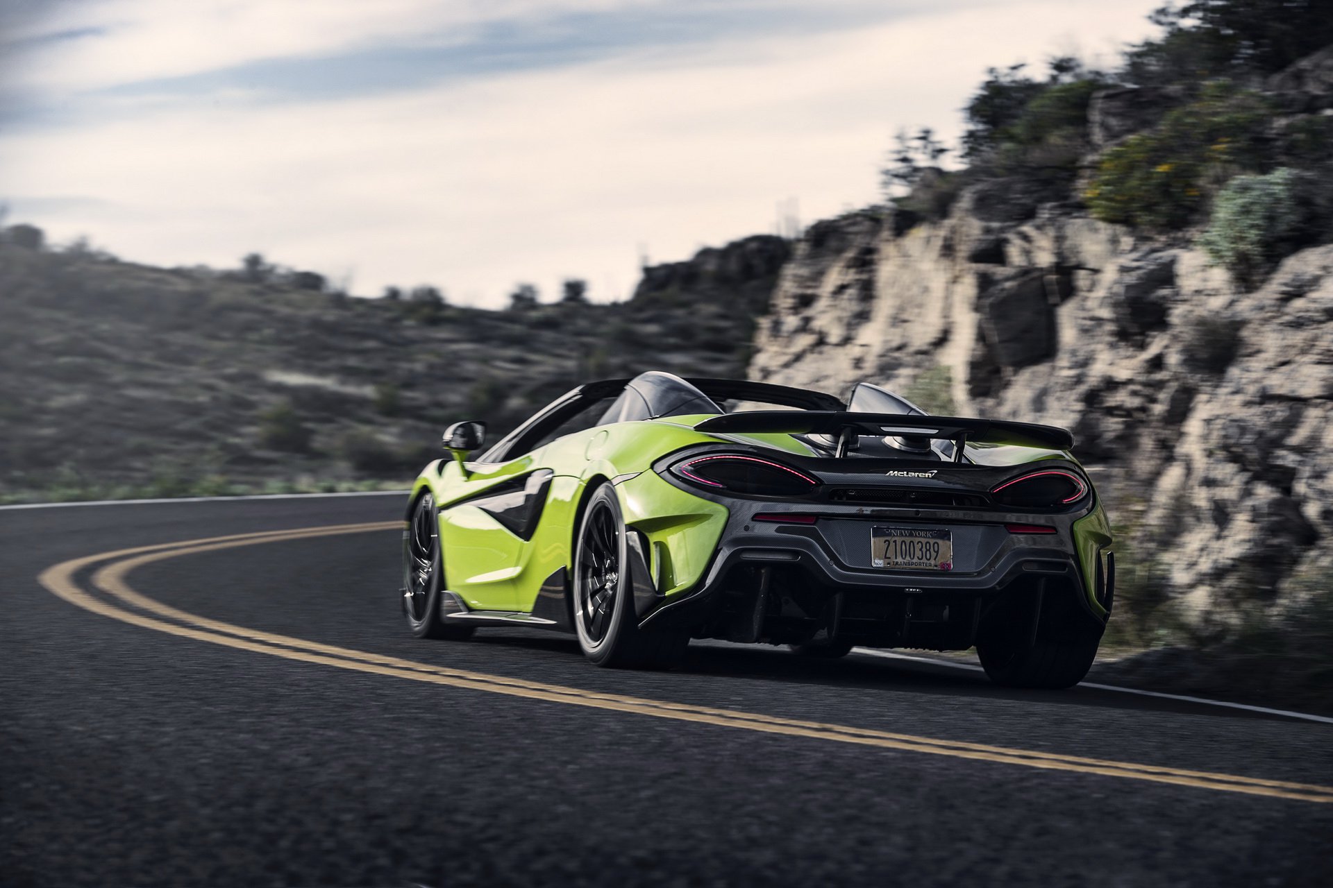 mclaren-600lt-spider-1.jpg