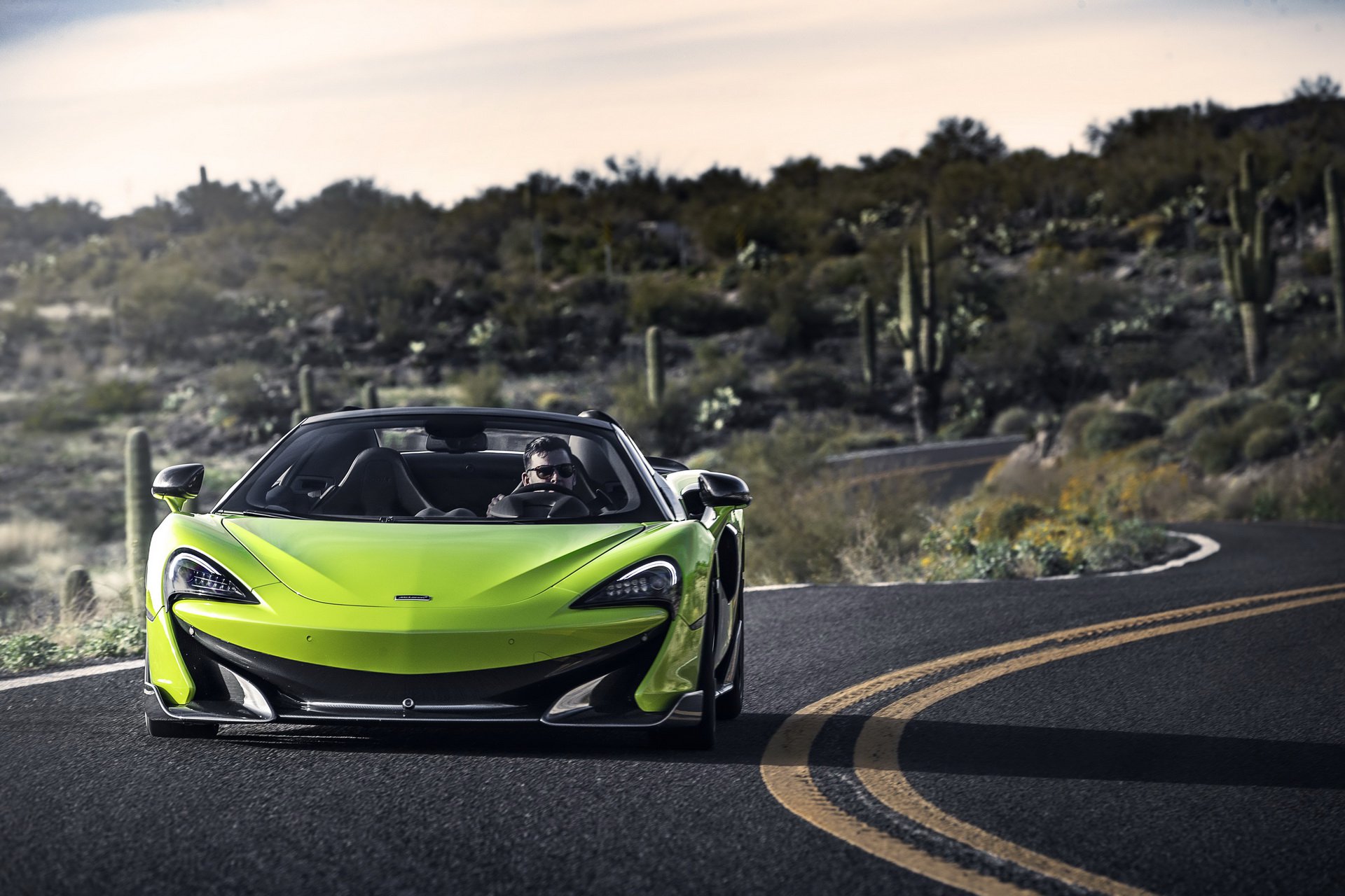 mclaren-600lt-spider-3.jpg