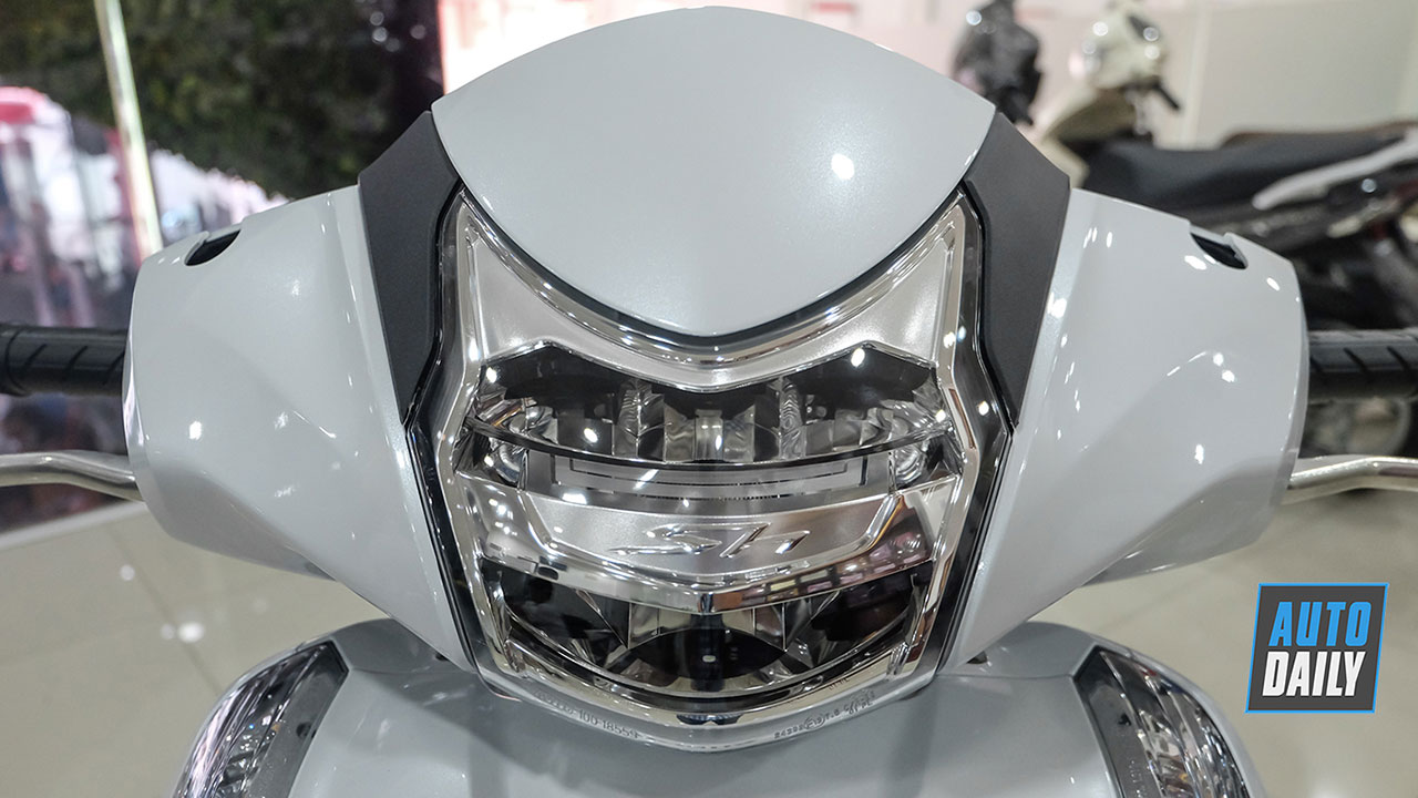 Ảnh chi tiết Honda SH300i 2019 tại Việt Nam