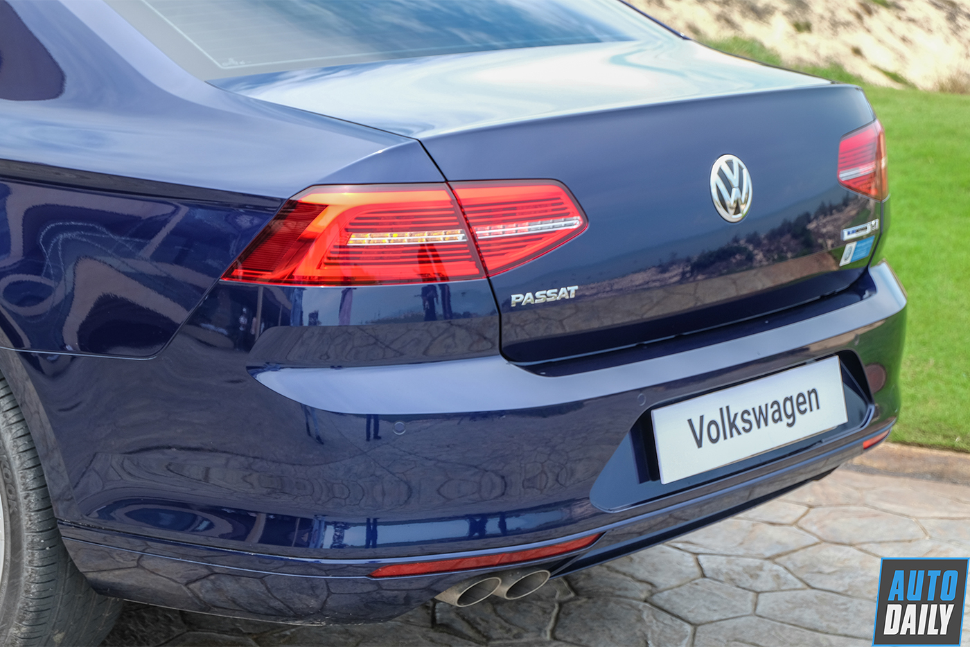 volkswagen-passat-bluemotion-high-my2018-12.jpg