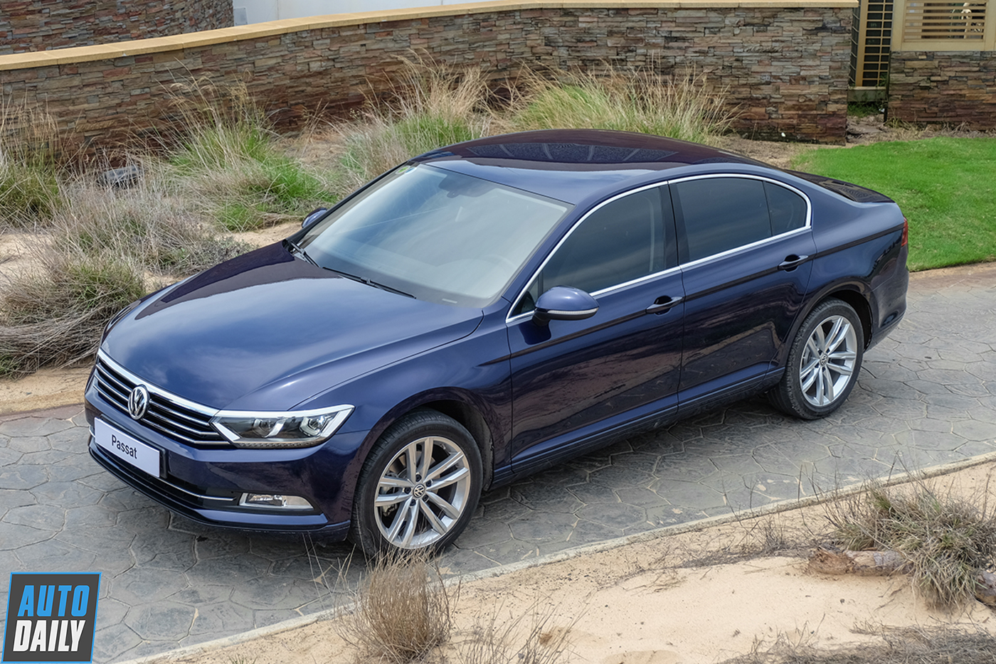 volkswagen-passat-bluemotion-high-my2018-2.jpg